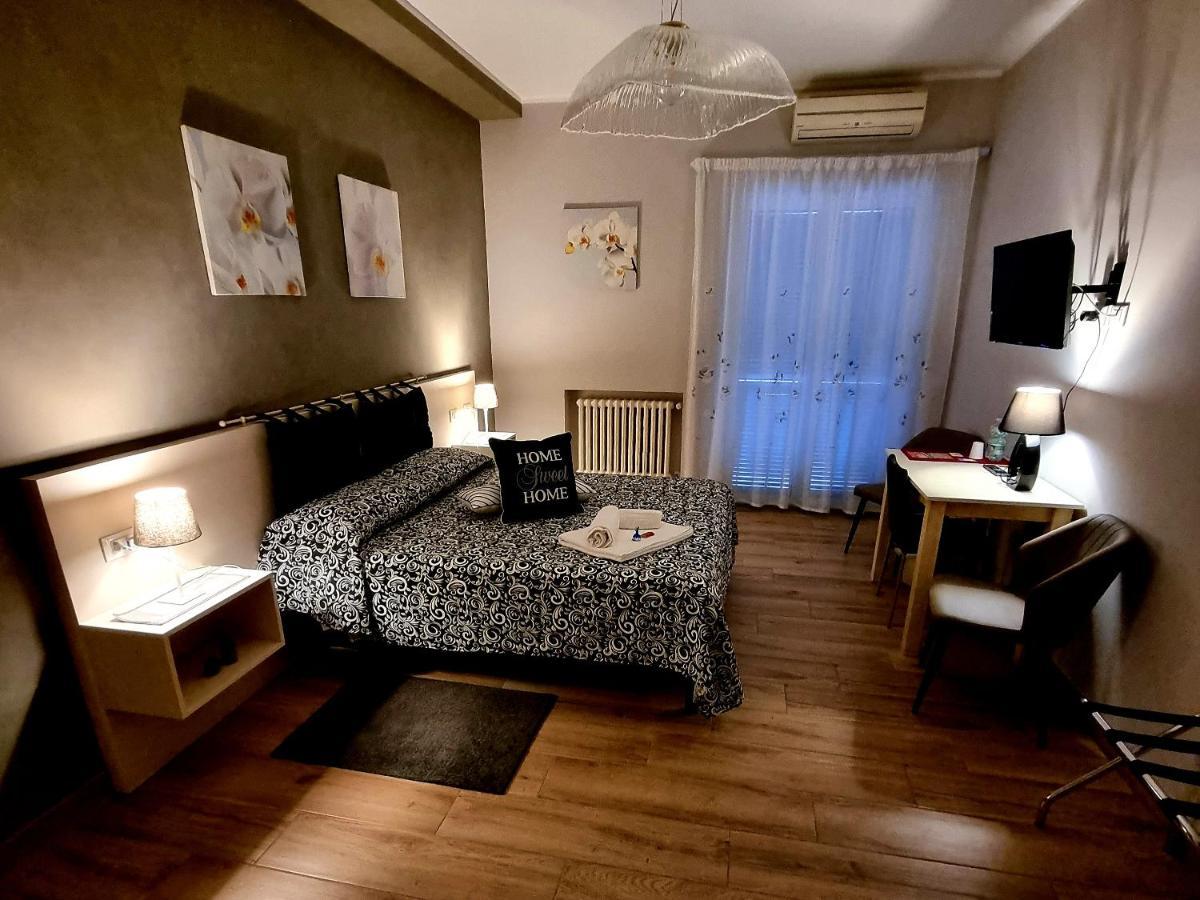 Il Casale Nel Parco Guesthouse Roma Exterior foto
